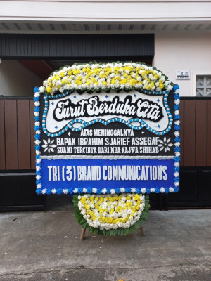 Papan Bunga Duka di Kalibanger